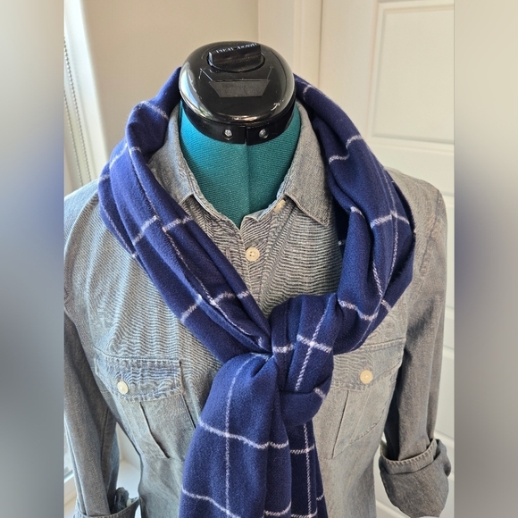 100% CASHMERE SCARF LOT OF 3 LONG MADE IN GERMANY TEAL NAVY BLUE PLAID WOMEN - Picture 8 of 14